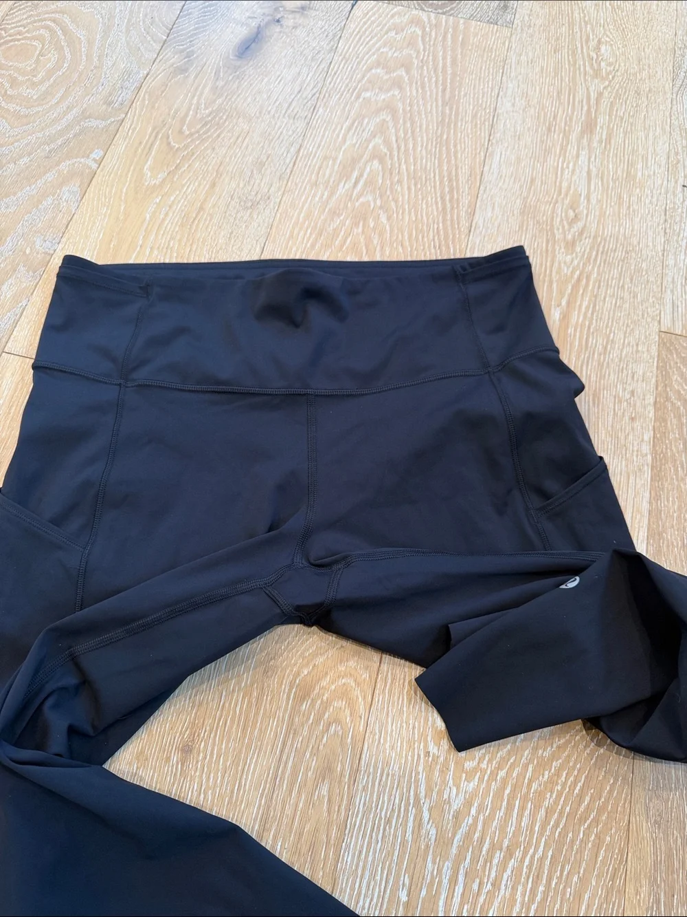 Lululemon 23